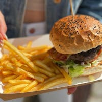 Frytki GRATIS do każdego burgera !!!