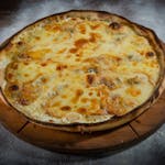 Biela pizza gorgonzola