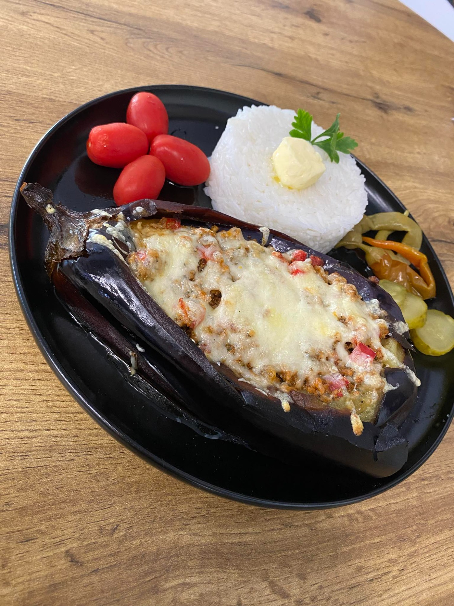 Faszerowany baklazan z ryzem