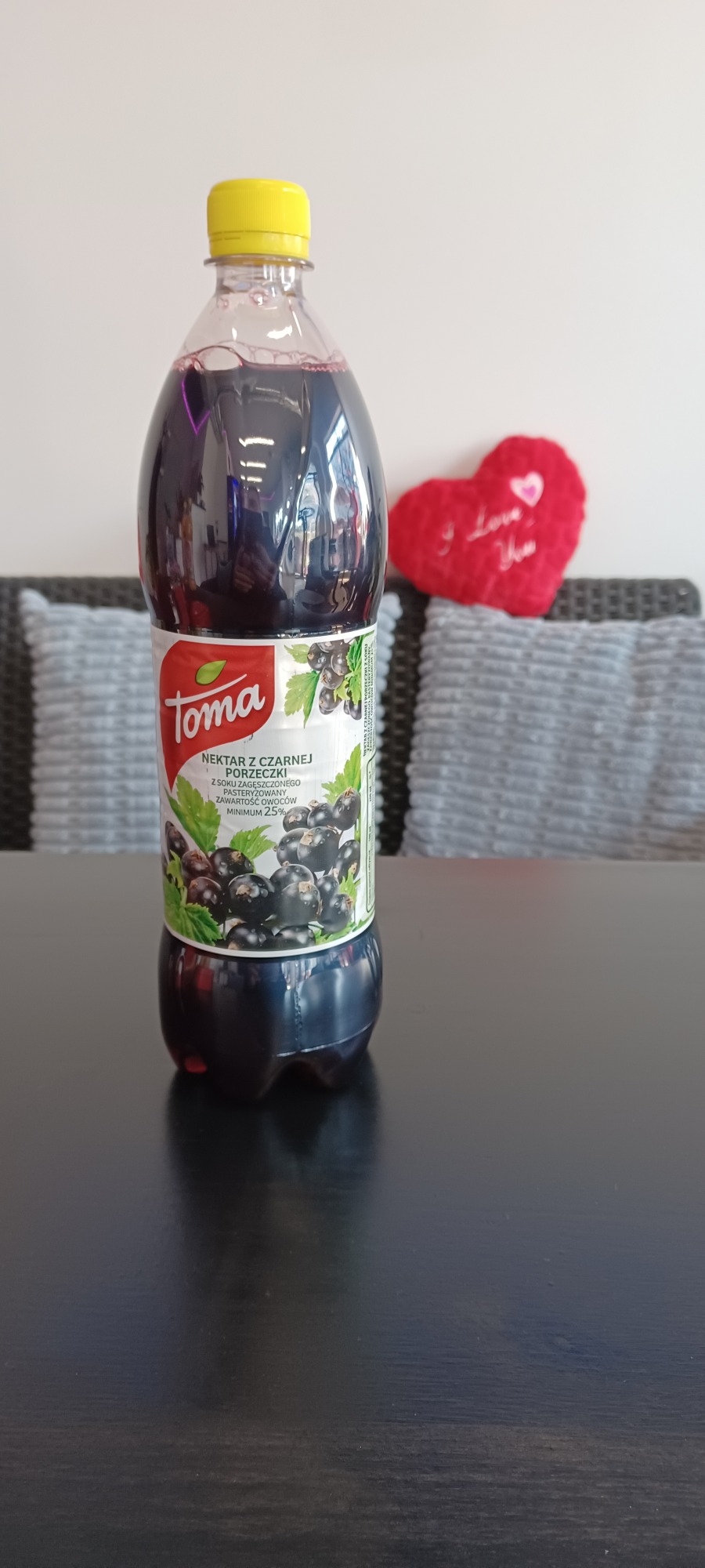 Sok Toma CZARNA PORZECZKA 1L.