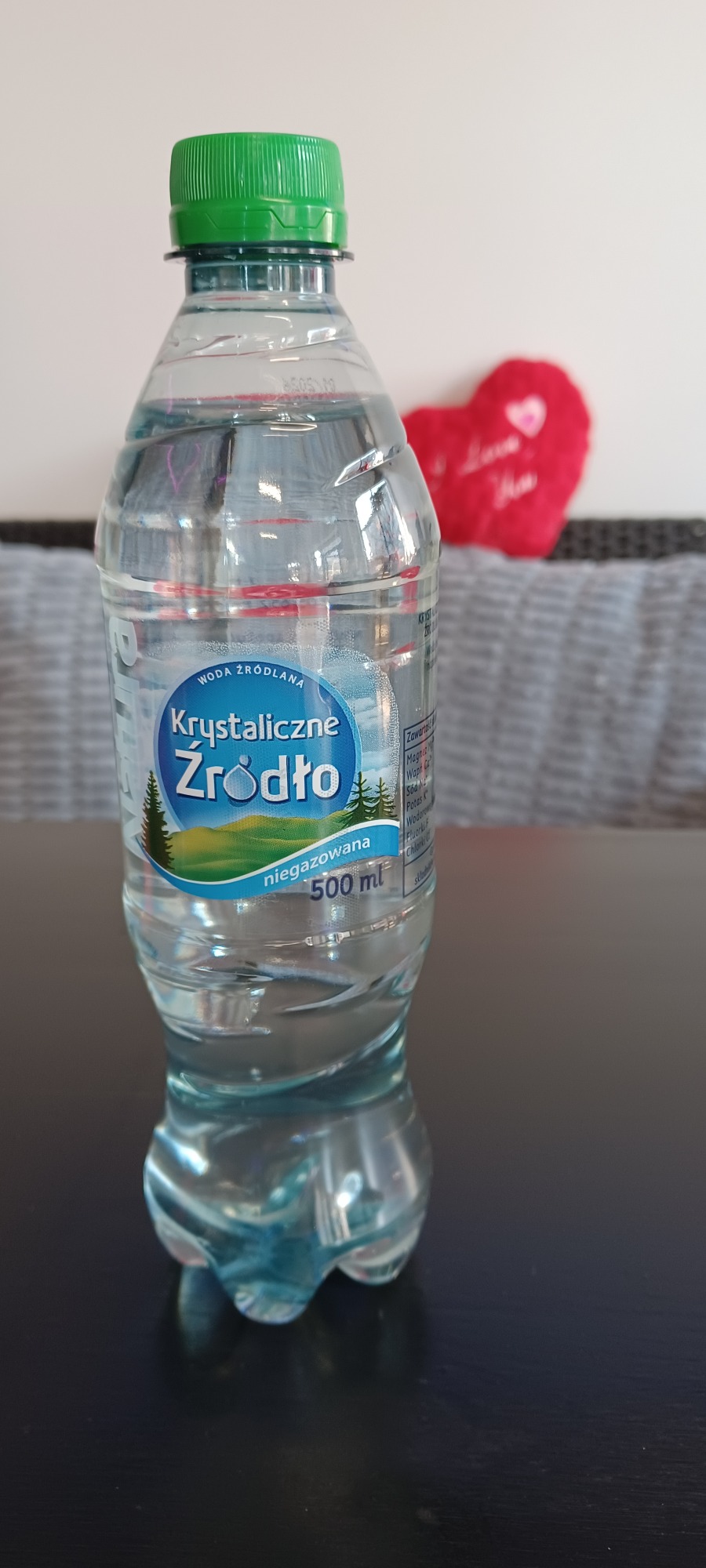 Woda nie gazowana KRYSTALICZNE ZRODLO 0,5