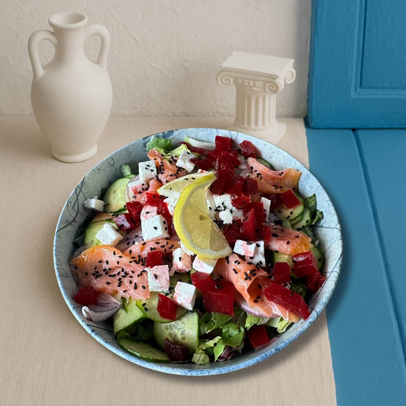 Salată cu somon fume ( 350g )