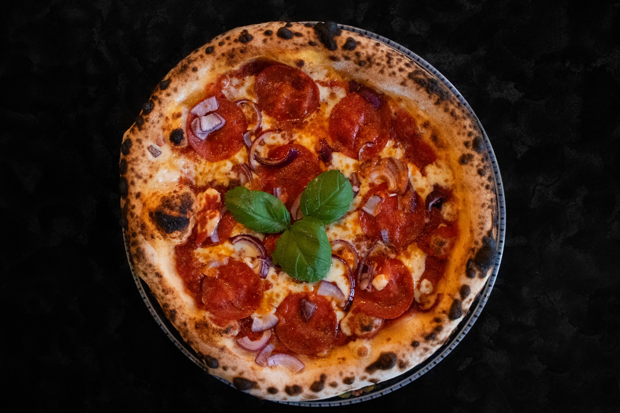 Pizza Diavola (ostra)