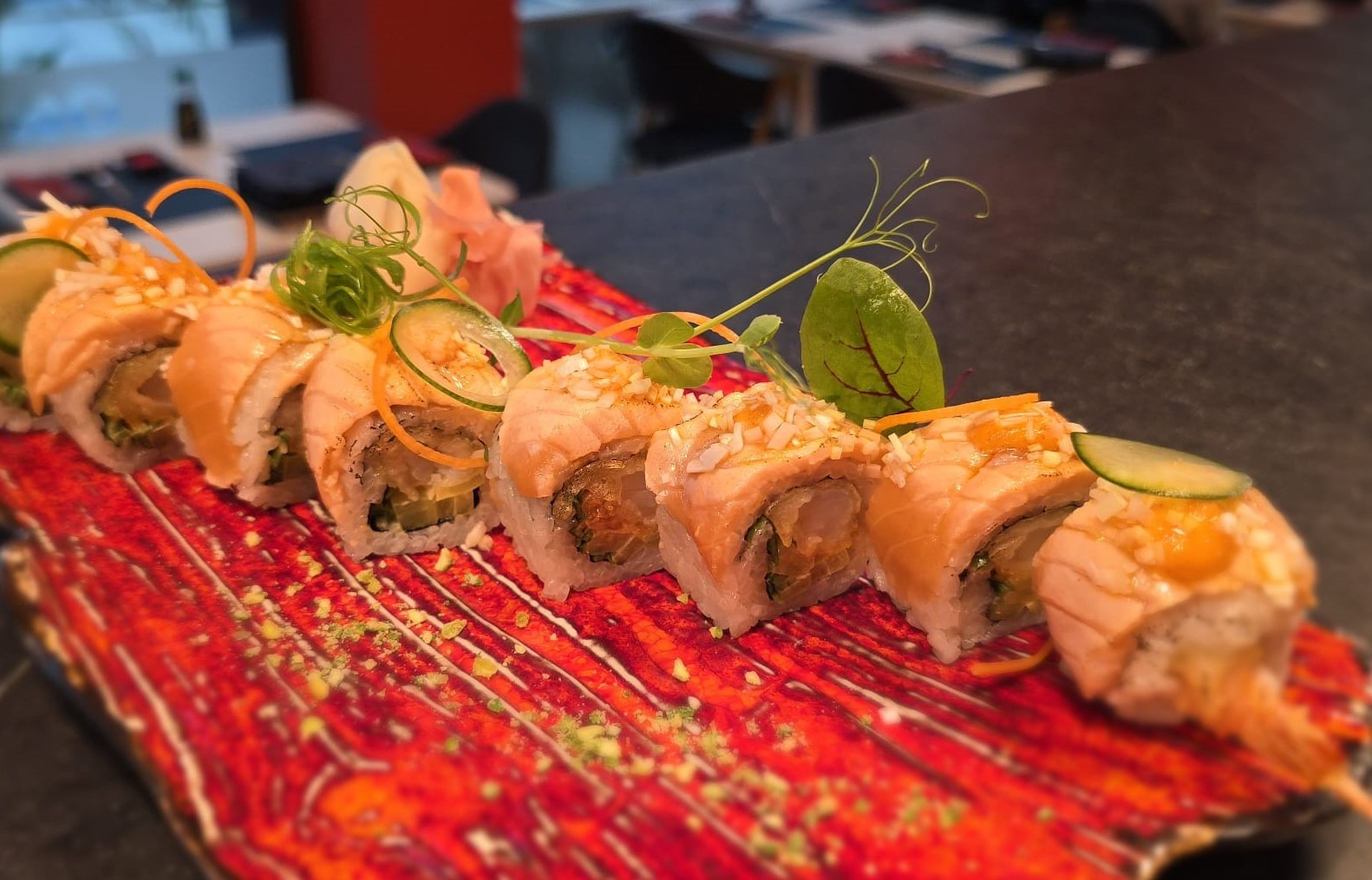 California Maki Krewetka w tempurze/łosoś