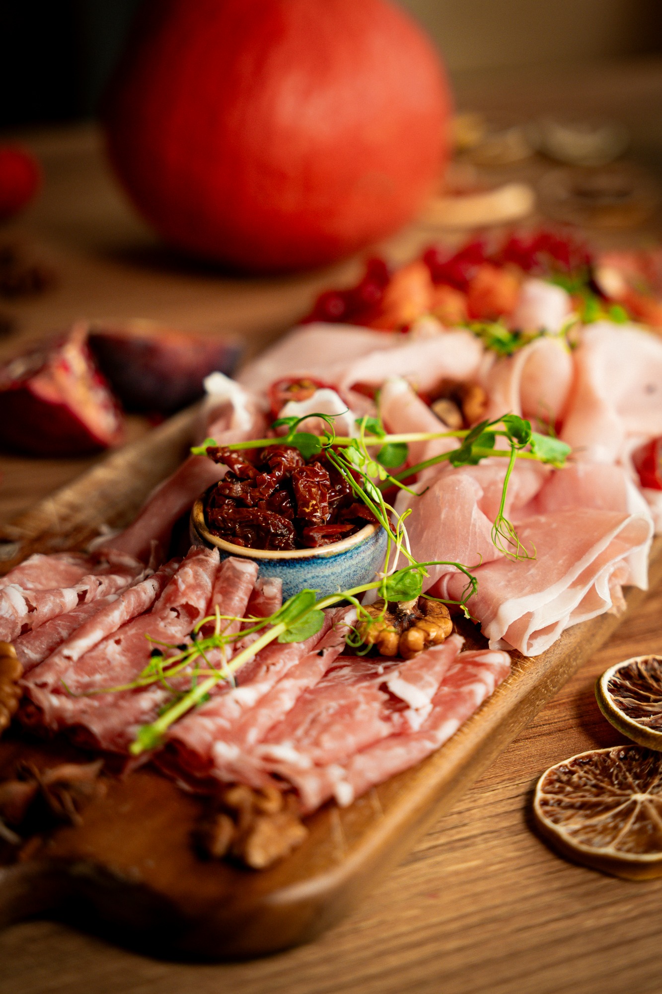 Deska włoskich wędlin
