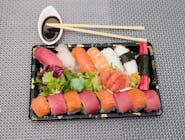 Sushi combination Gyo