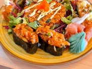 spicy salmon tartar set