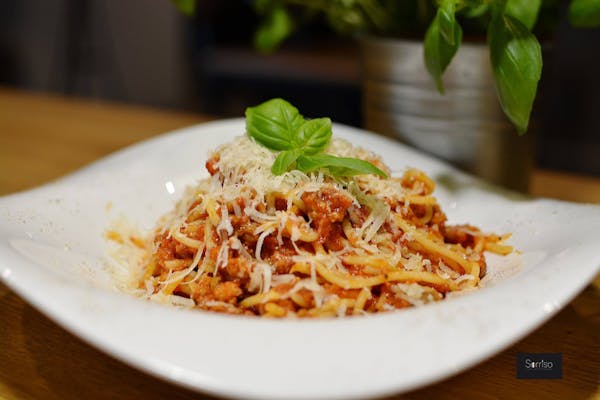 SPAGHETTI BOLOGNESE