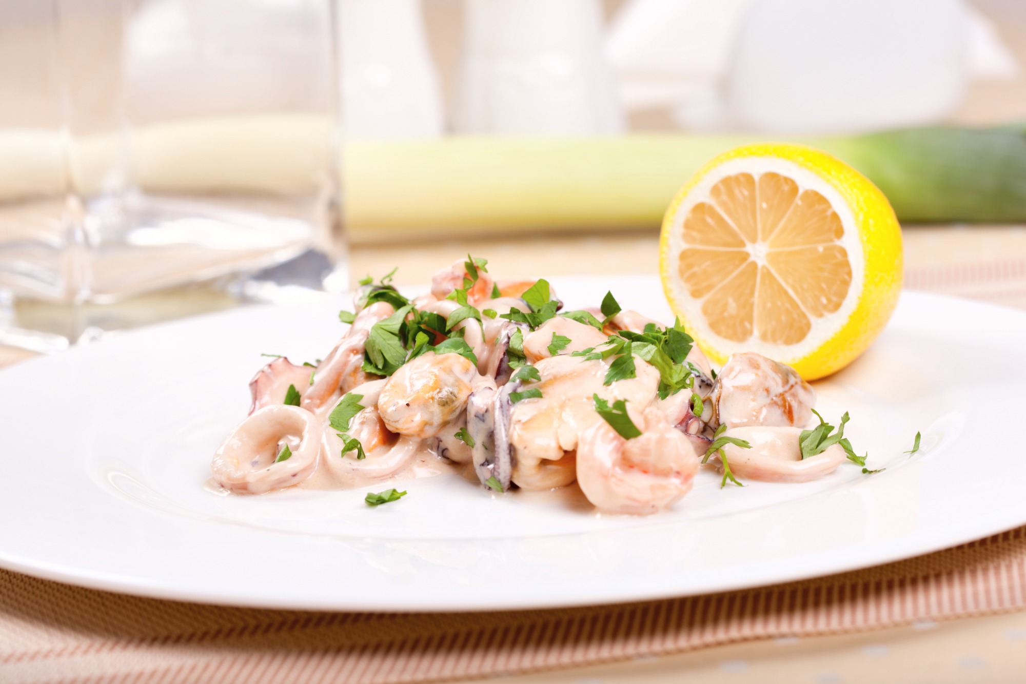 Kalmary z patelni w sosie czosnkowo-balsamicznym