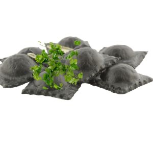 czarne ravioli