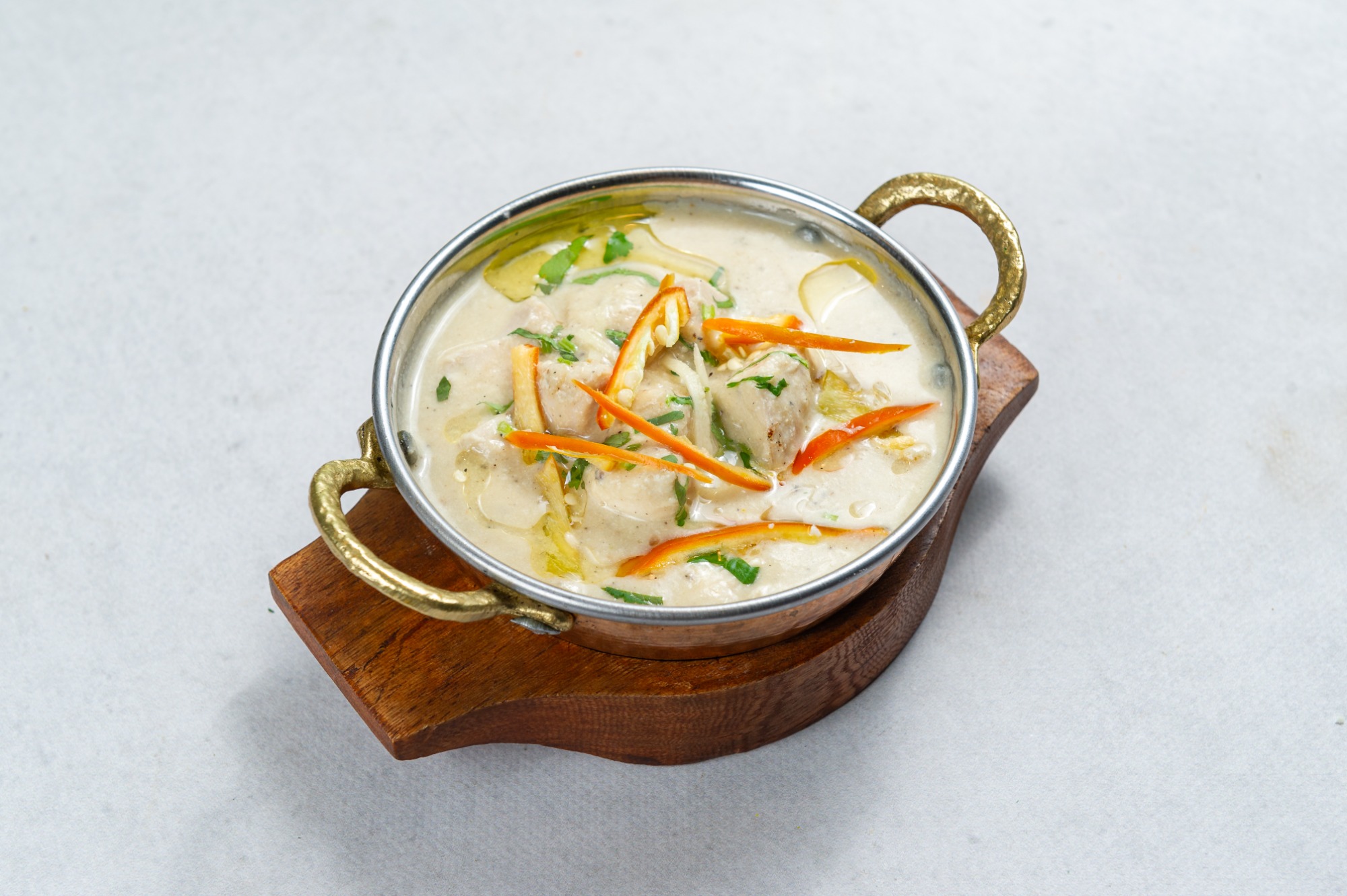 Kurczak białe Karahi (bez kości)