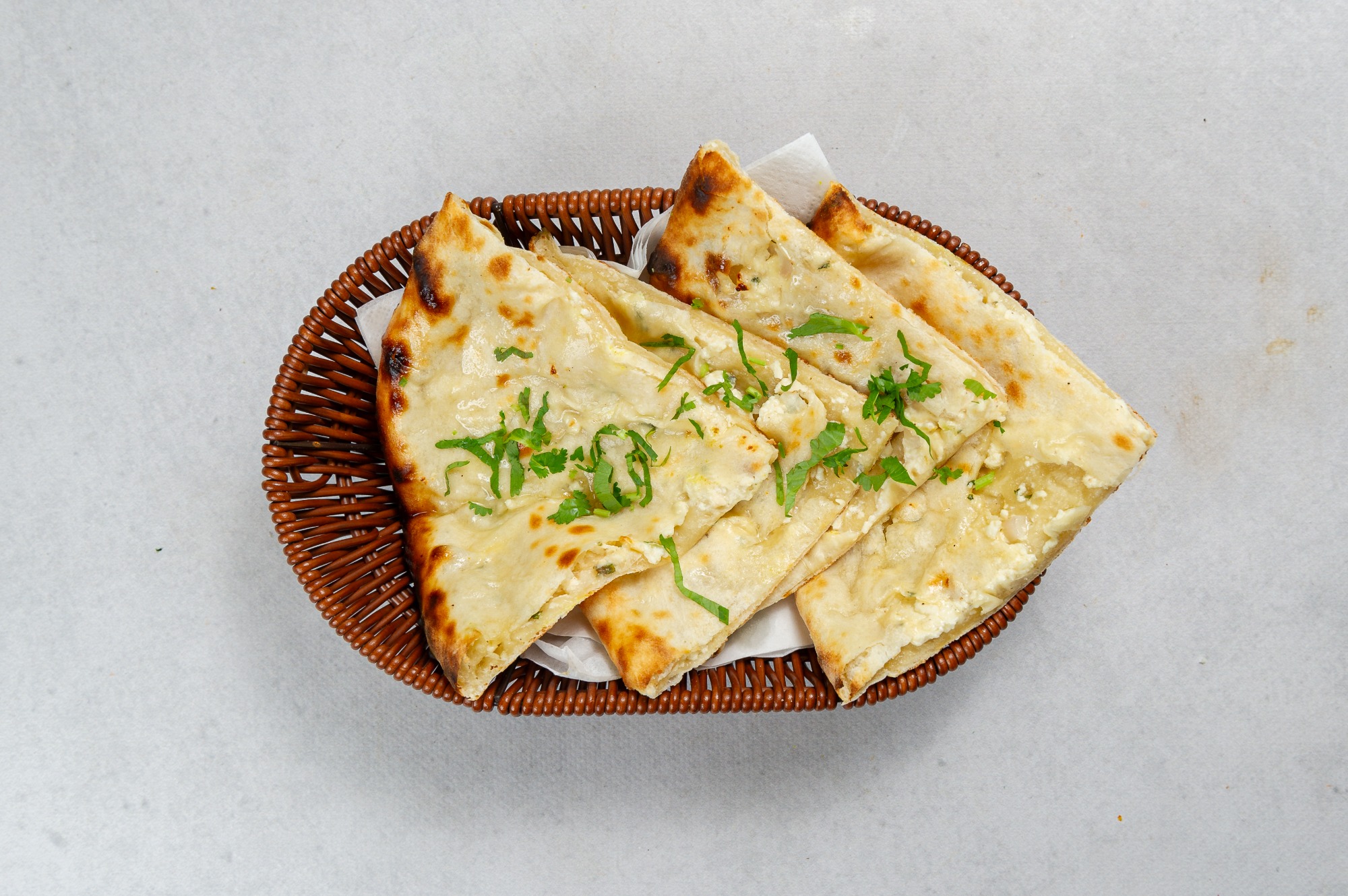 Serowy Naan - twarożek