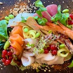 Sashimi 15 kawałków - ryby i owoce morza