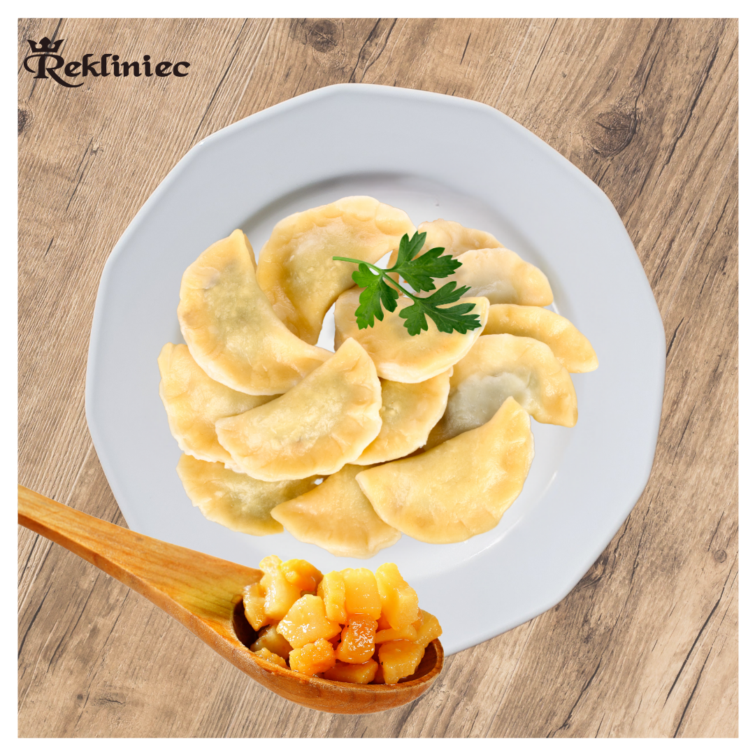 Pierogi ruskie polane skwarkami 