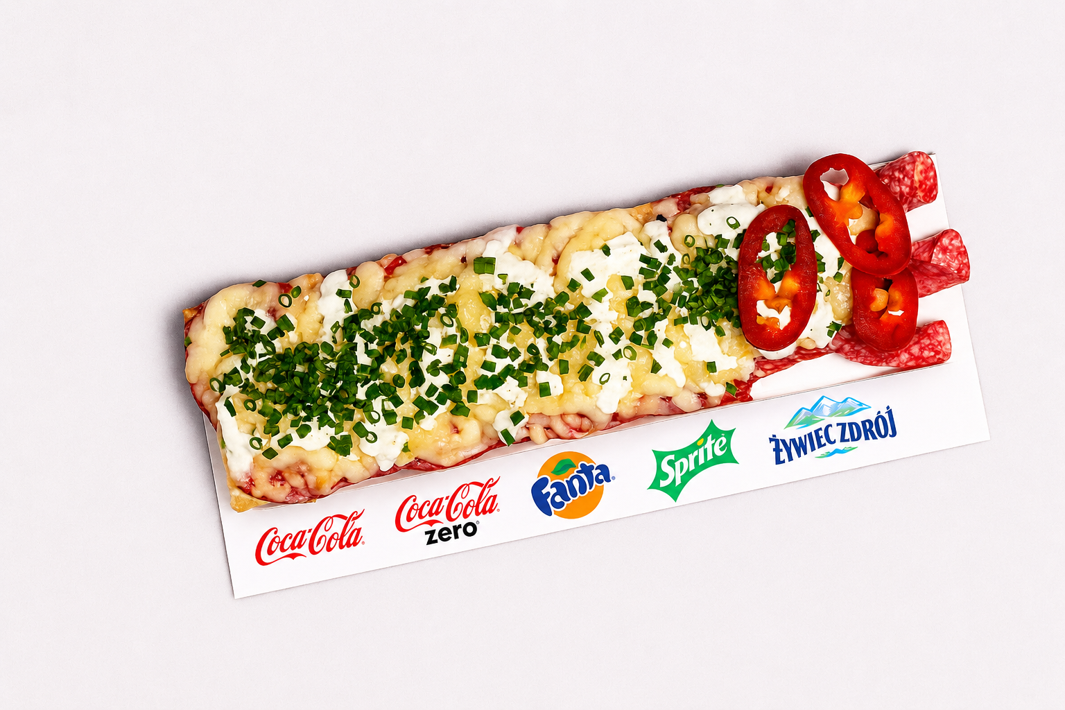 Zestaw Kibica Napój + Zapiekanka XXL ok. 50cm Ostra z salami