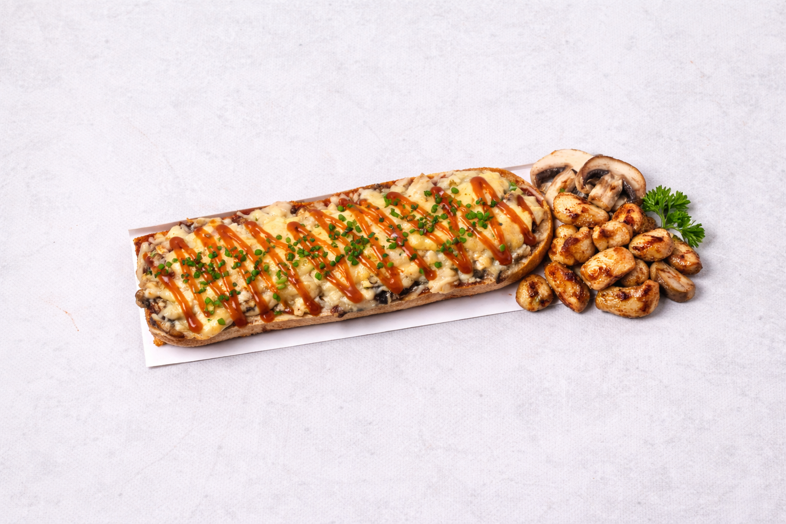 Zapiekanka L ok. 30cm z kurczakiem