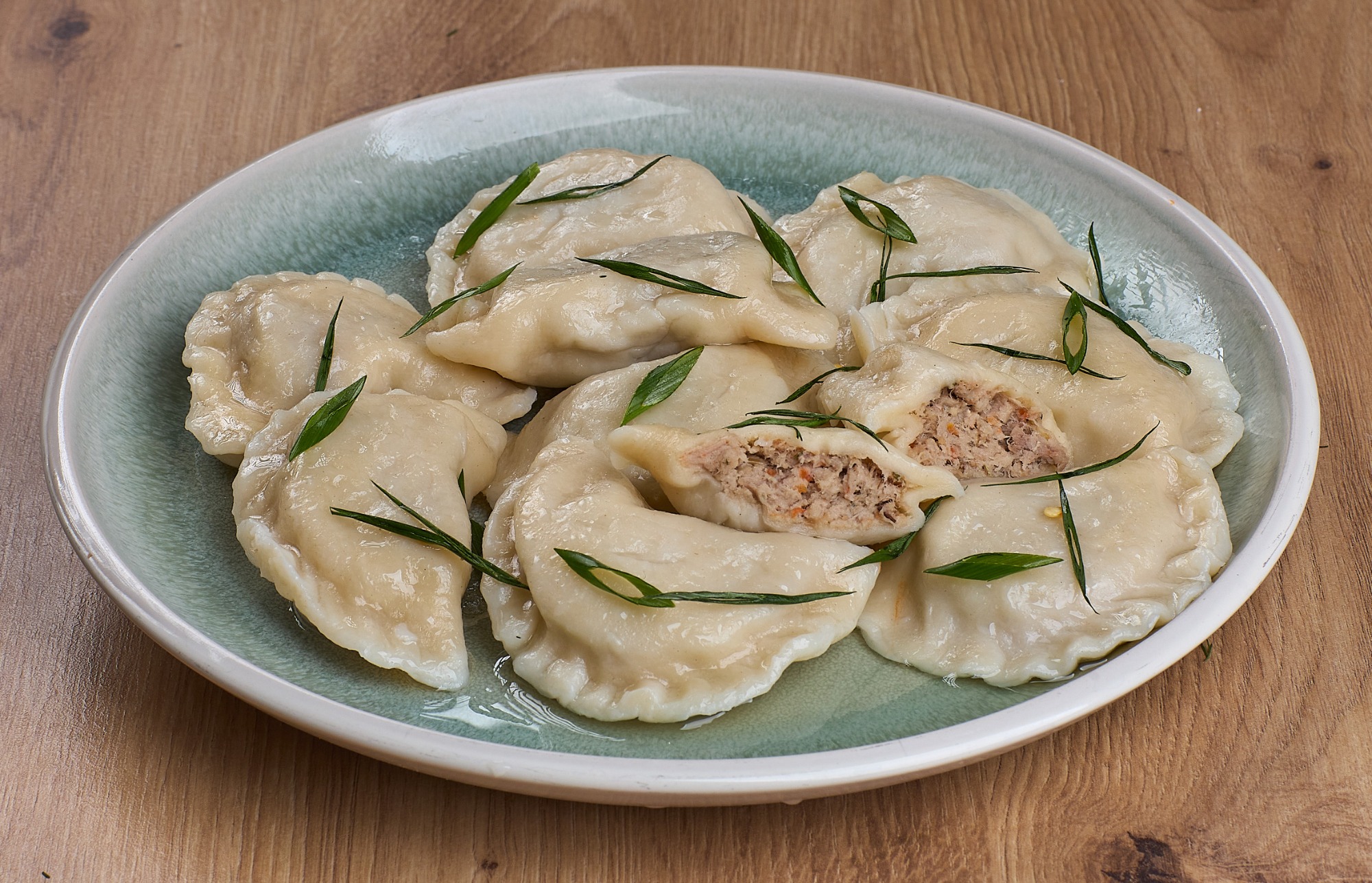 Pierogi z mięsem indyka – delikatne pierogi mięsne