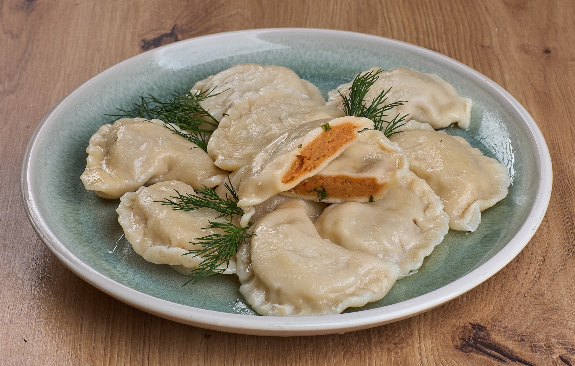 Pierogi z czerwoną soczewicą VEGE – wegetariańskie pierogi z soczewicą