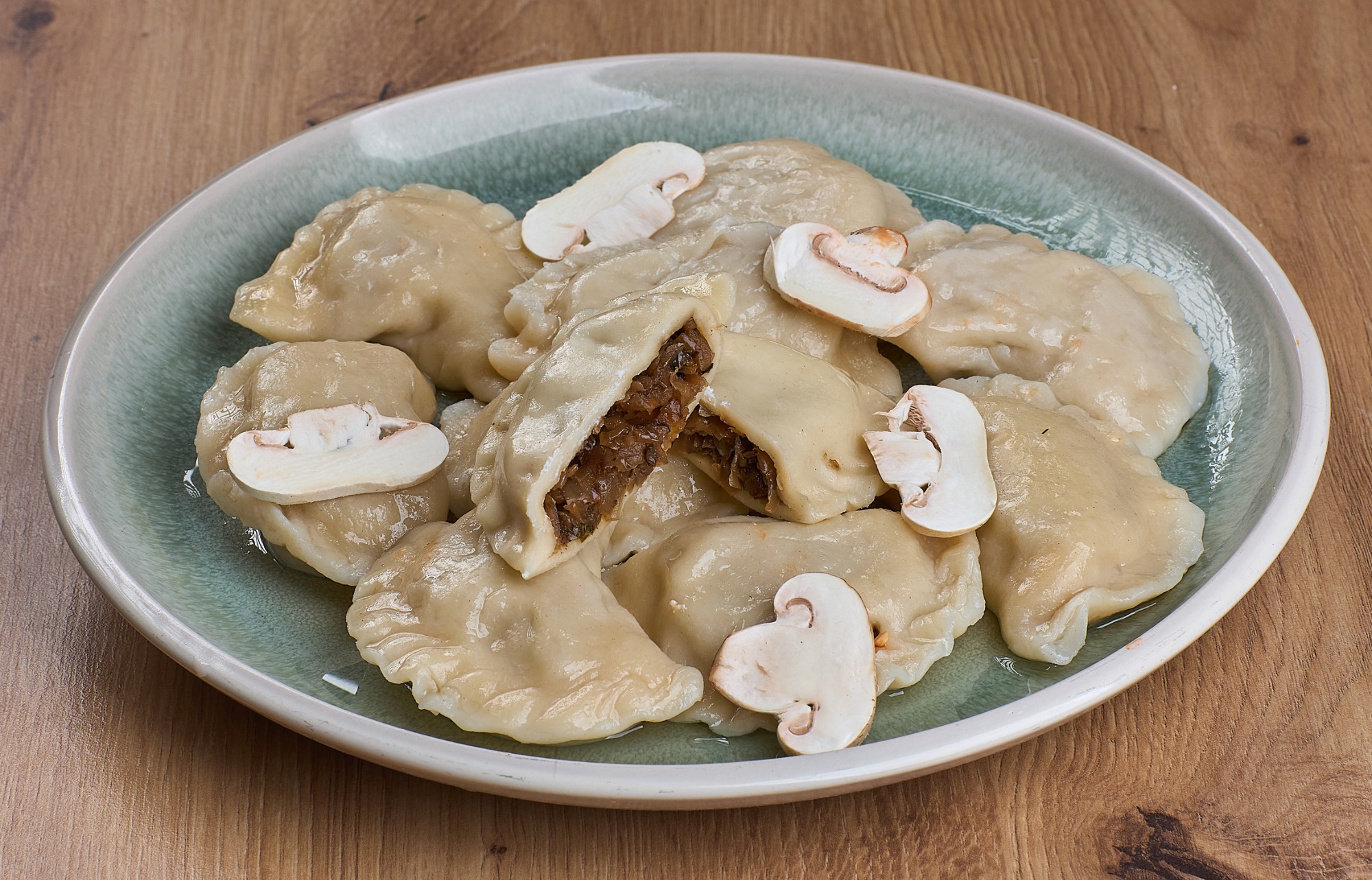 Pierogi z kapustą i podgrzybkiem VEGE – aromatyczne pierogi wegetariańskie