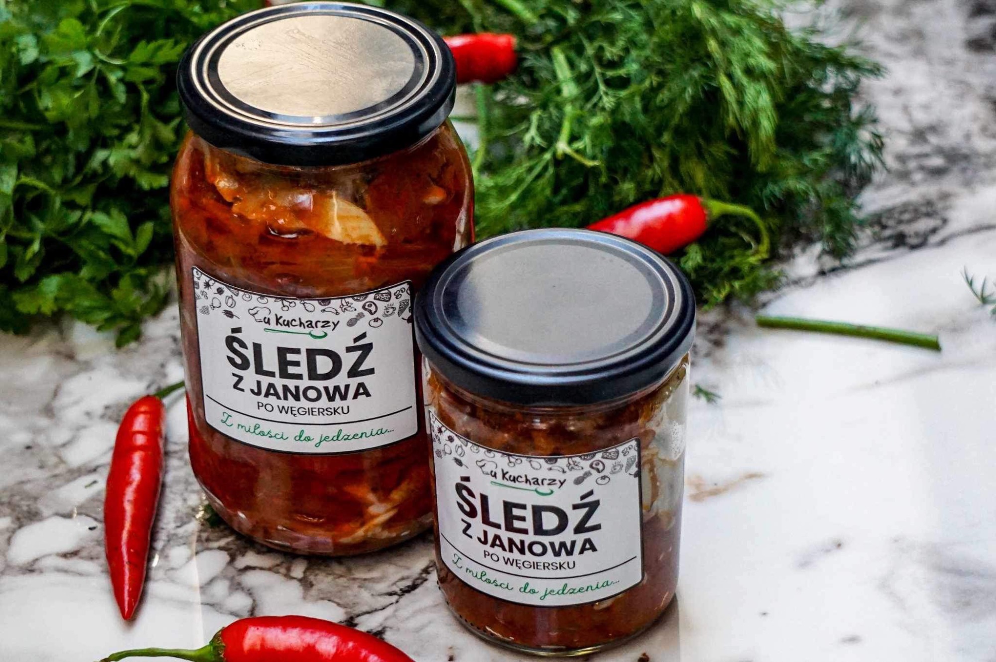 Śledź z Janowa po Węgiersku – 350 ml (słoik)