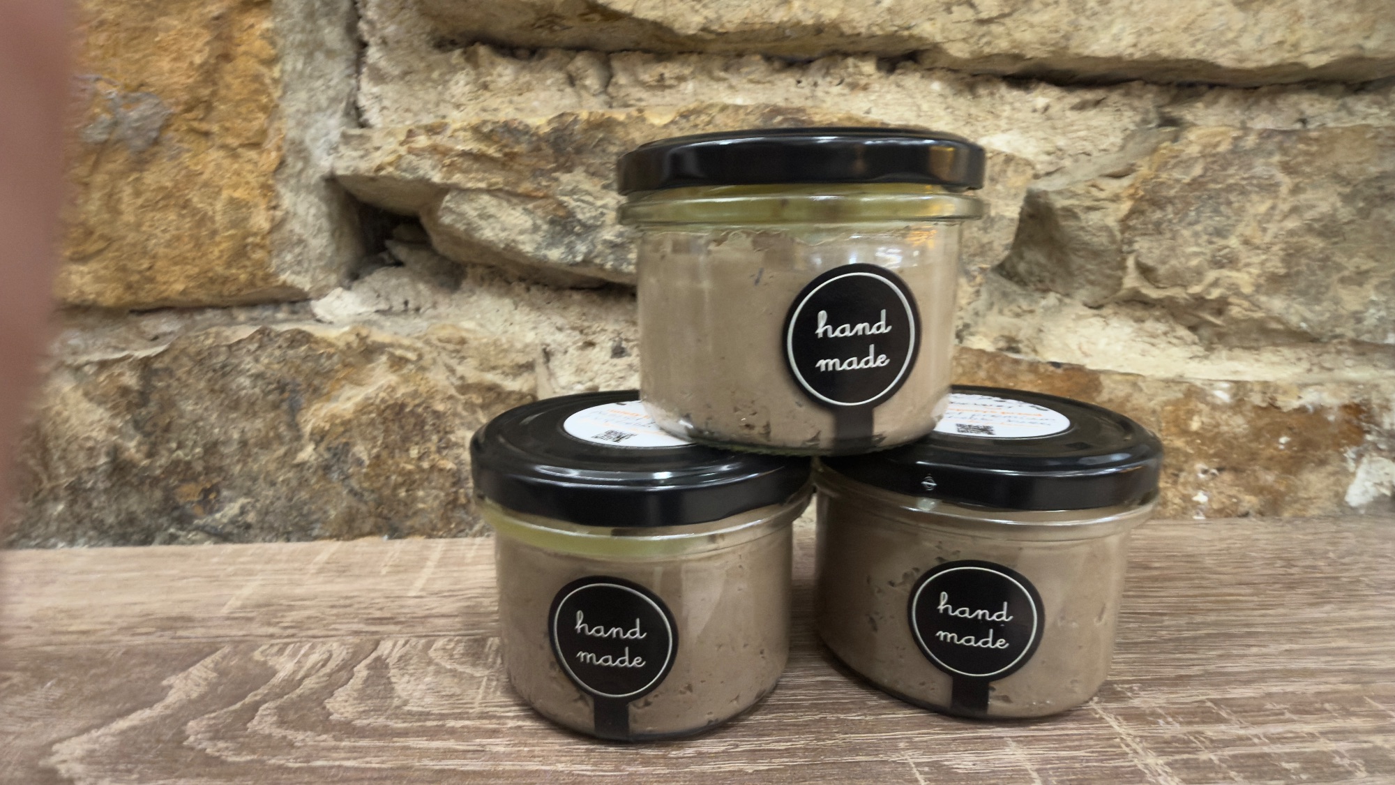 PASZTET Z WĄTRÓBKI DROBIOWEJ Z ŻURAWINĄ I TYMIANKIEM SŁOIK 200ML