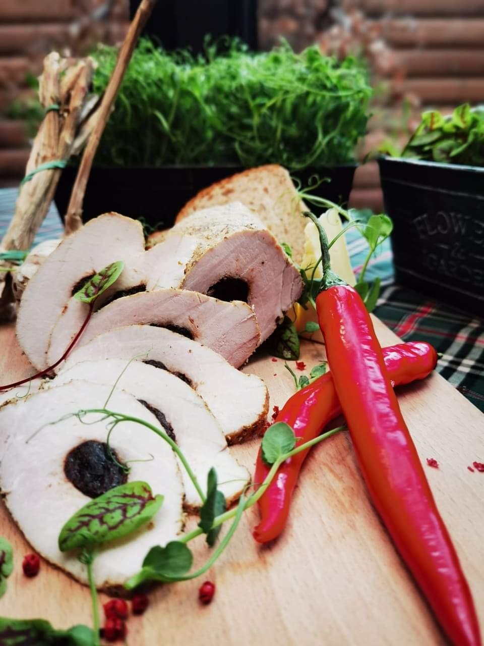 SCHAB FASZEROWANY ŚLIWKĄ SZYDŁOWIECKĄ 100G