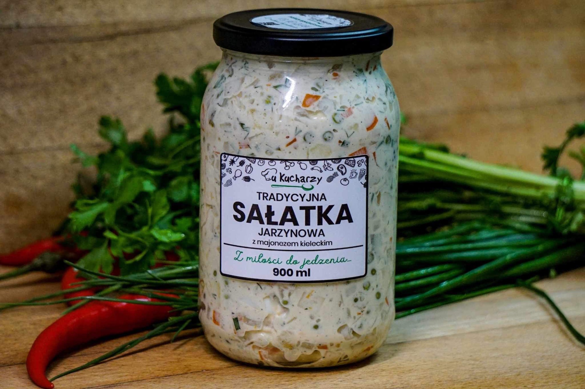 Tradycyjna sałatka jarzynowa z Majonezem Kieleckim - 900ml (słoik)