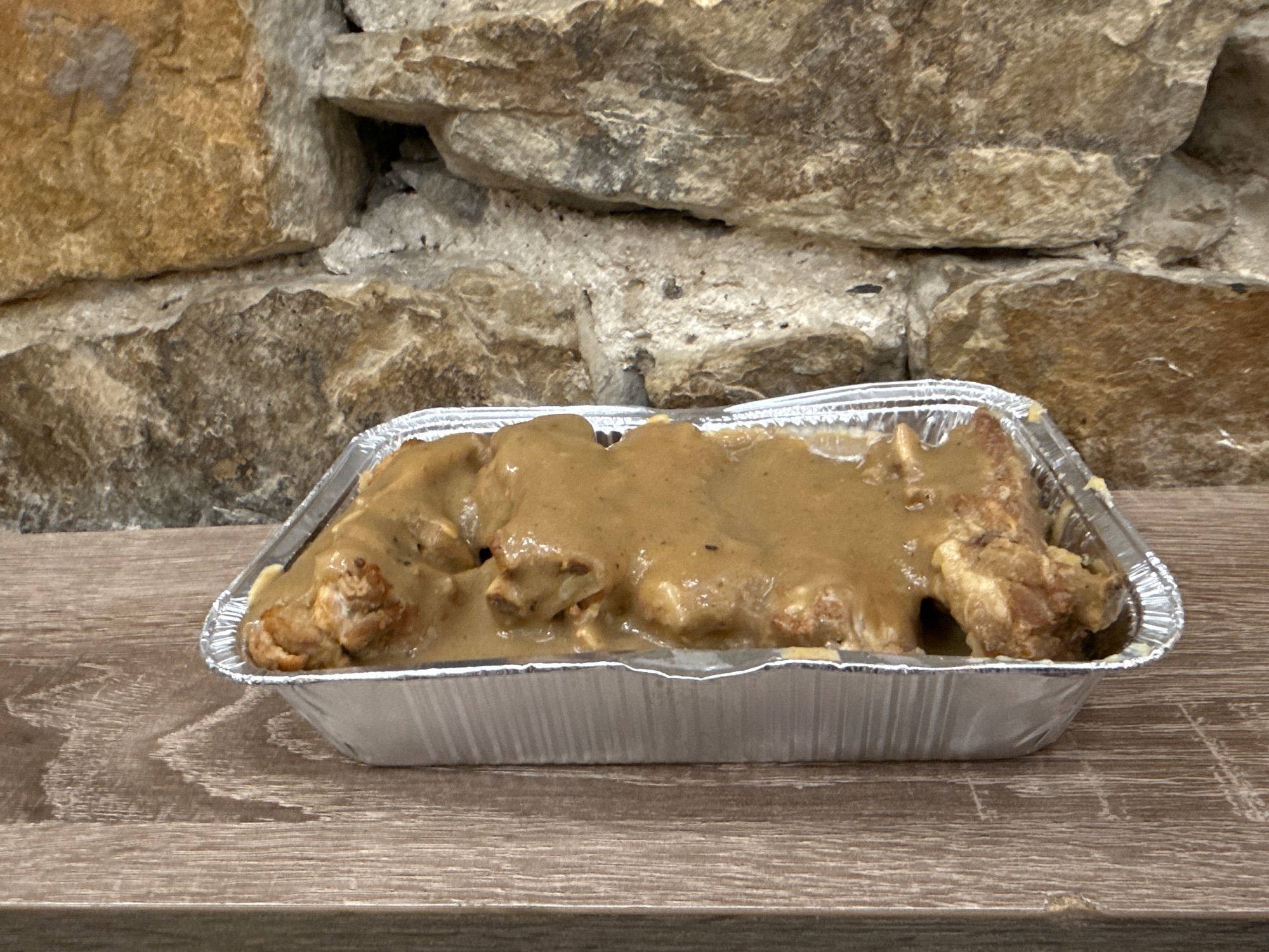 ŻEBERKA DUSZONE W SOSIE CEBULOWYM 400G