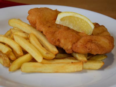 Kuřecí řízek + hranolky