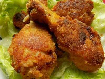 Smažené kuřecí paličky - 3 ks