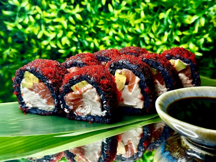 Black rice roll with red tobiko