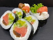 Futomaki Krewetka ebi - surimi, ogórek, tykwa, mayo, avocado