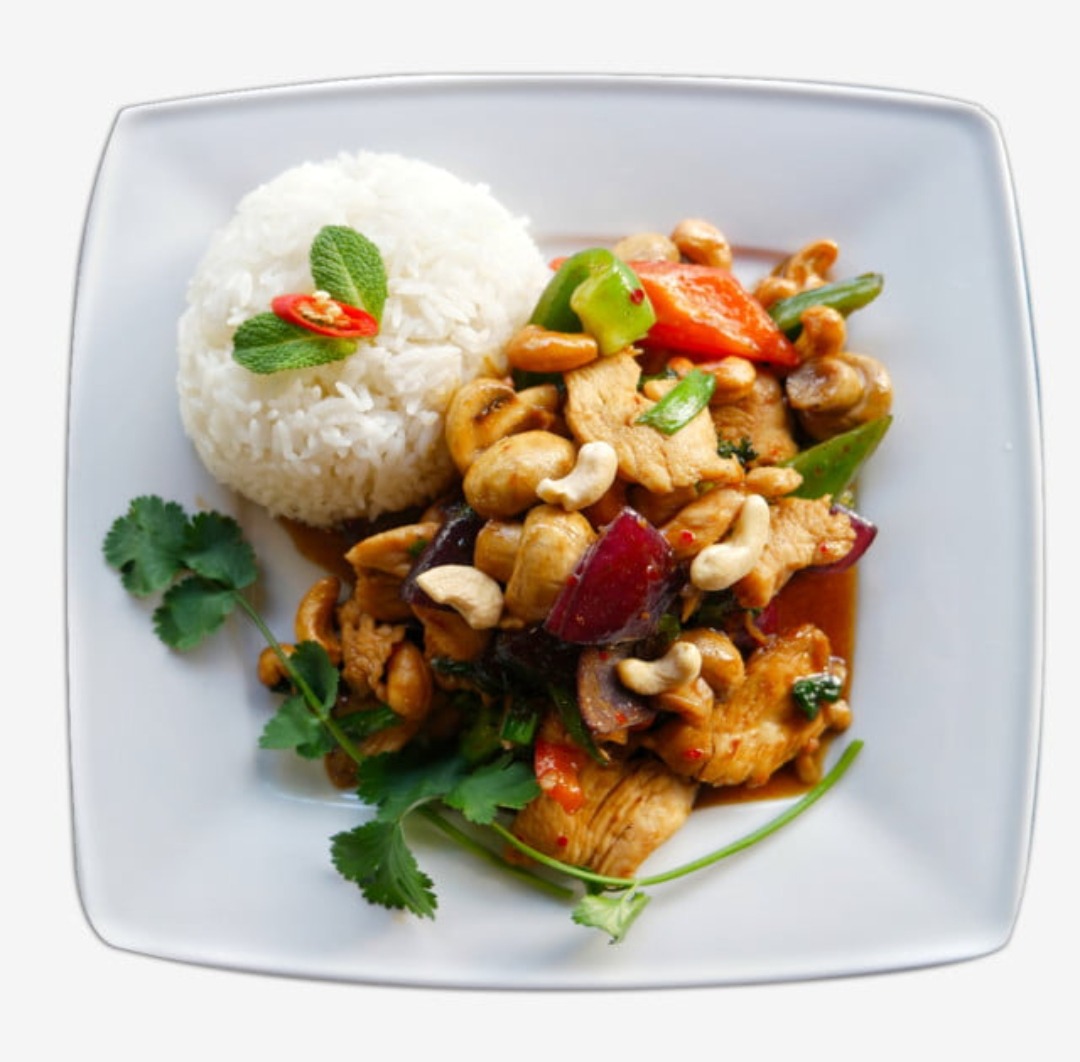 Orzechy nerkowca z ryżem