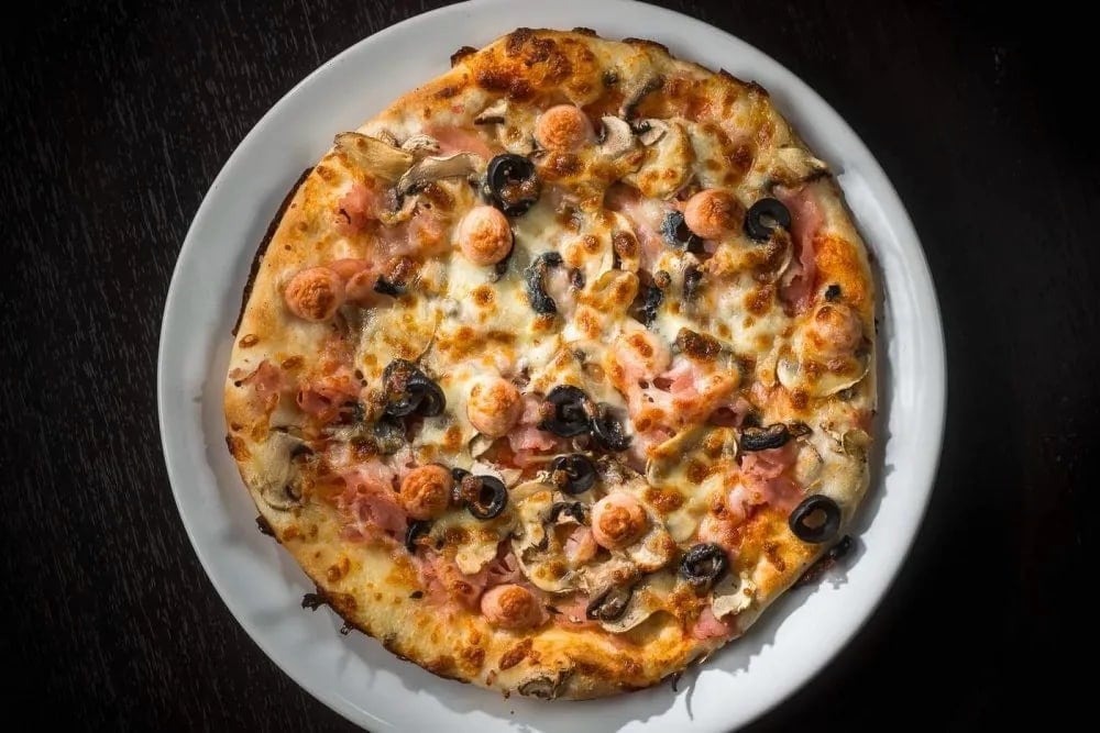 Pizza Capricciosa Mica