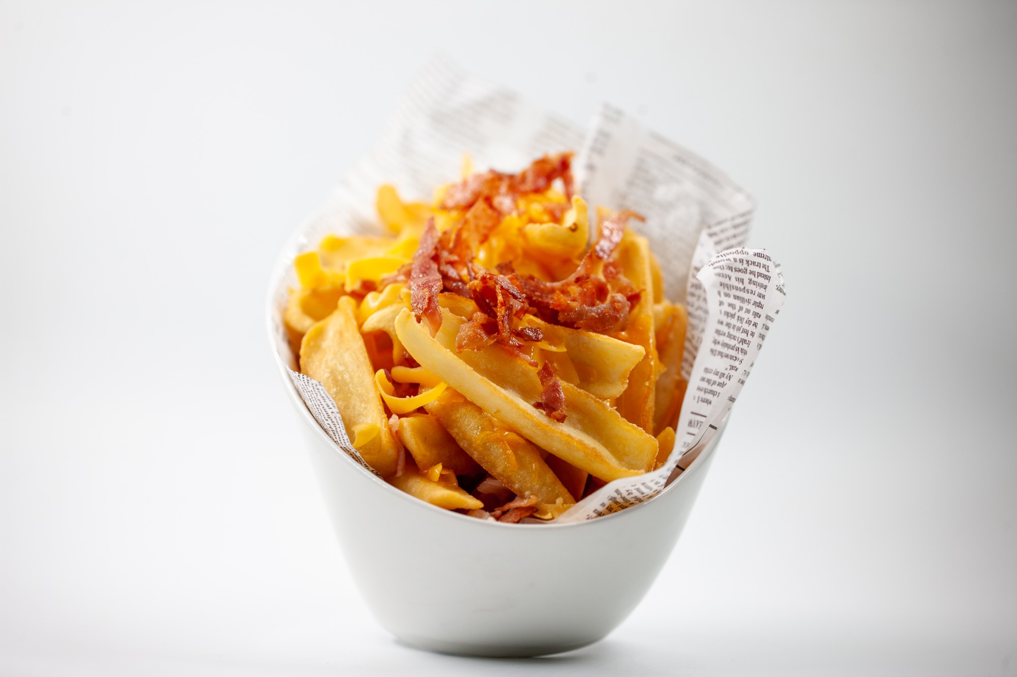 Cartofi fry’n Dip cu ceddar topit şi bucăți de crispy bacon