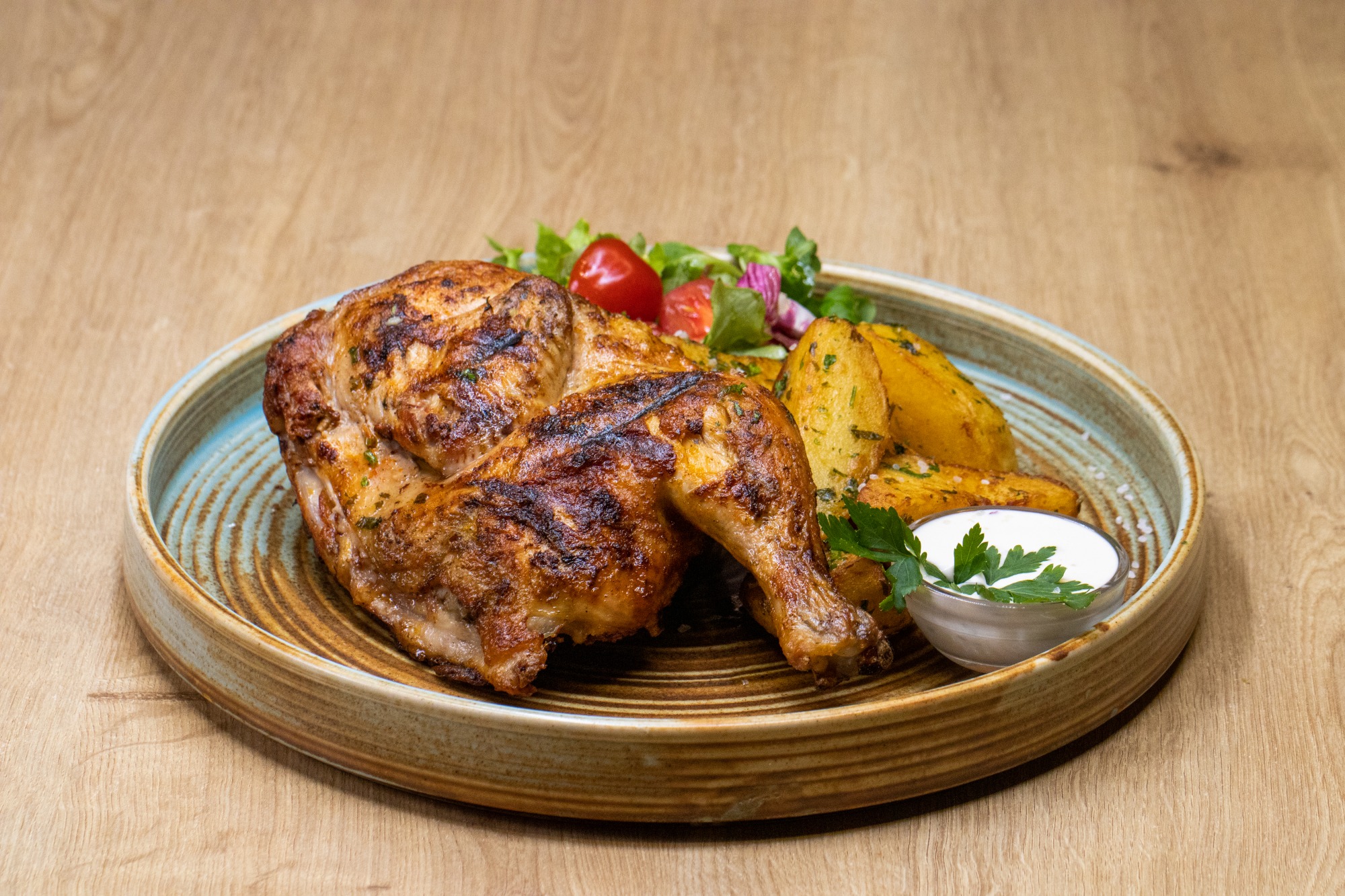 Pui pe Jar de Josper