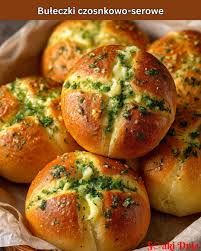 Bułeczki z masłem czosnkowym 6szt.