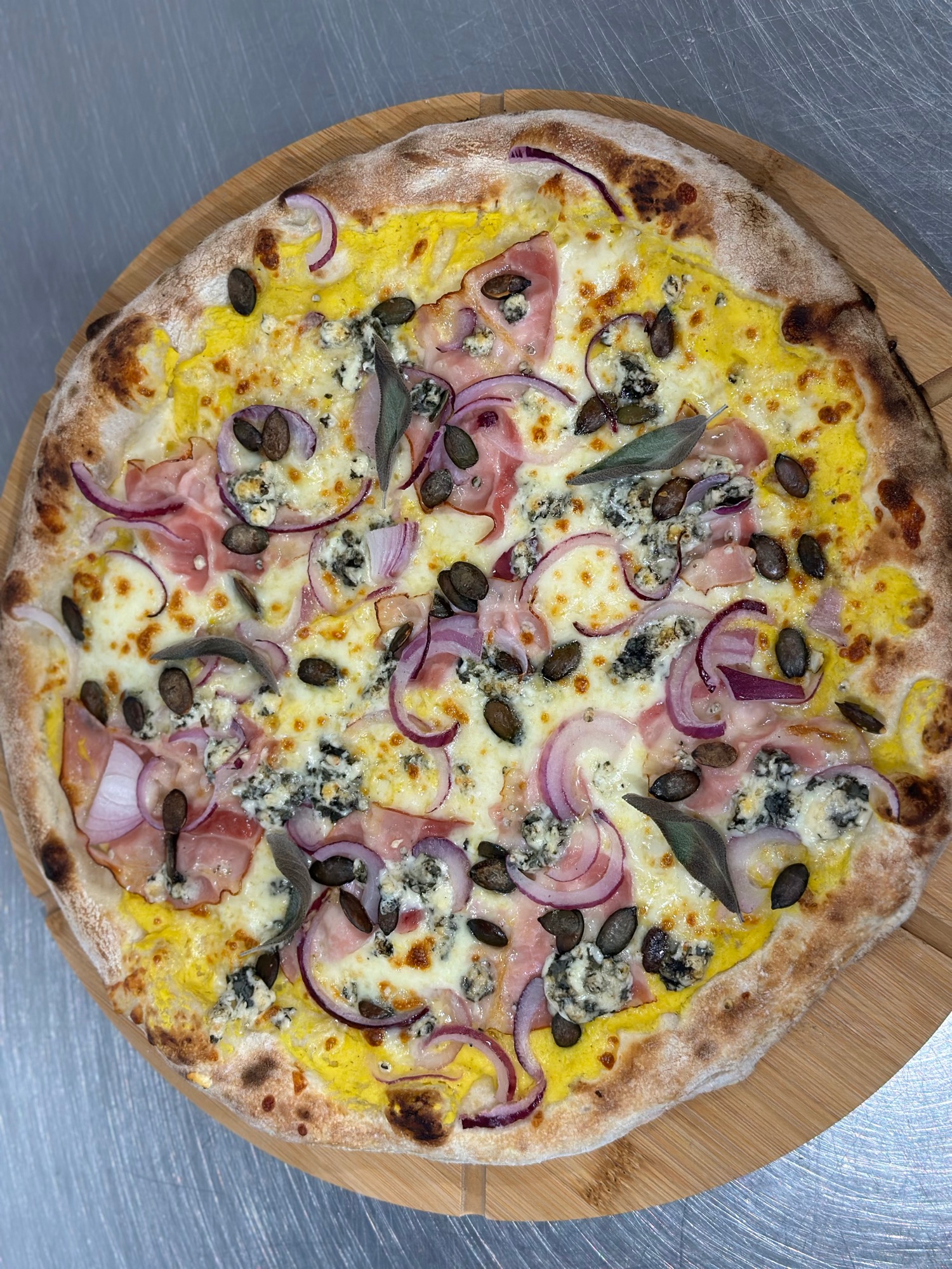 Jesenná pizza