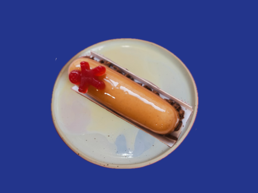 Wegański ekler musowy piernik