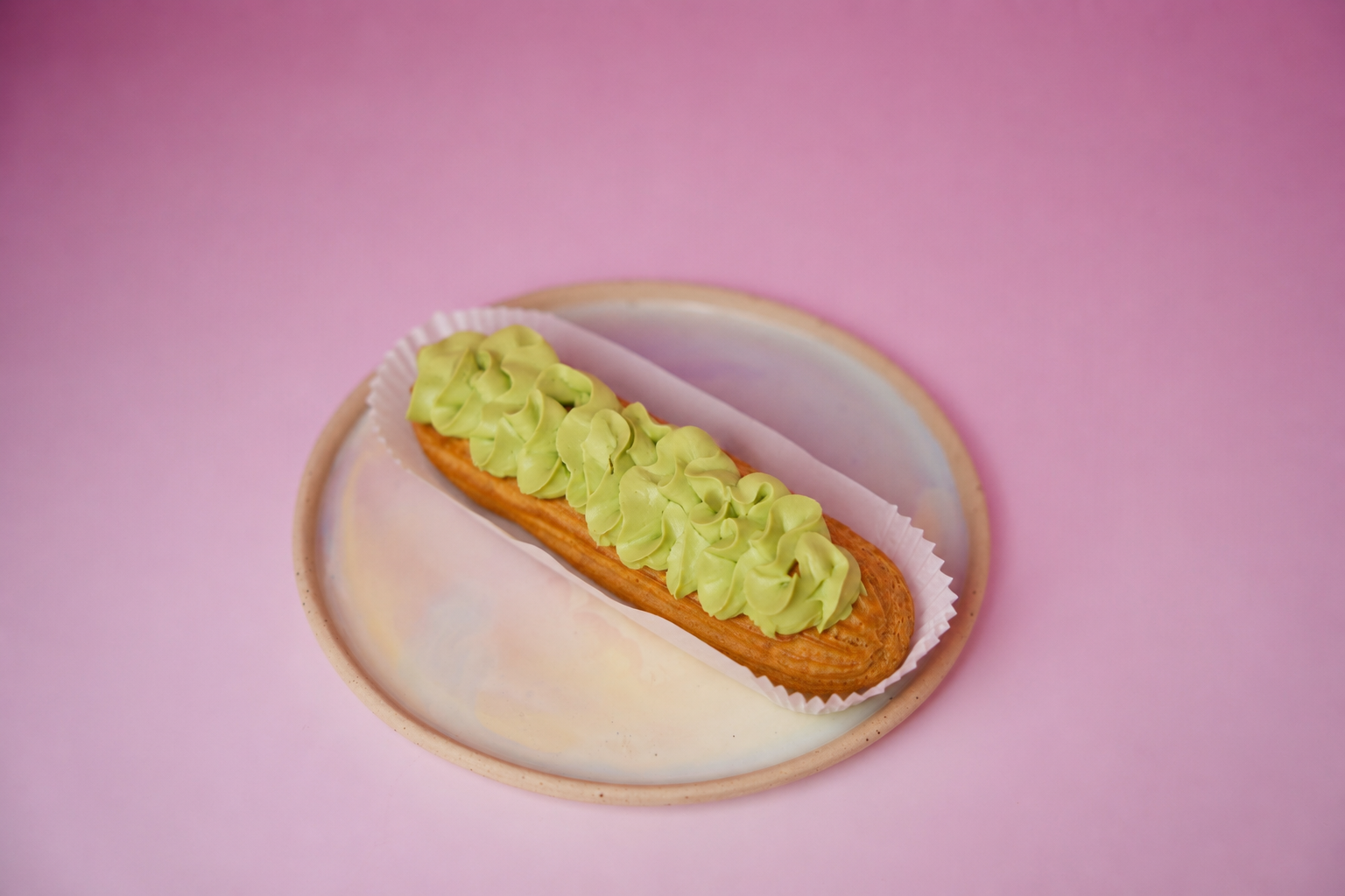 Ekler matcha-agrest