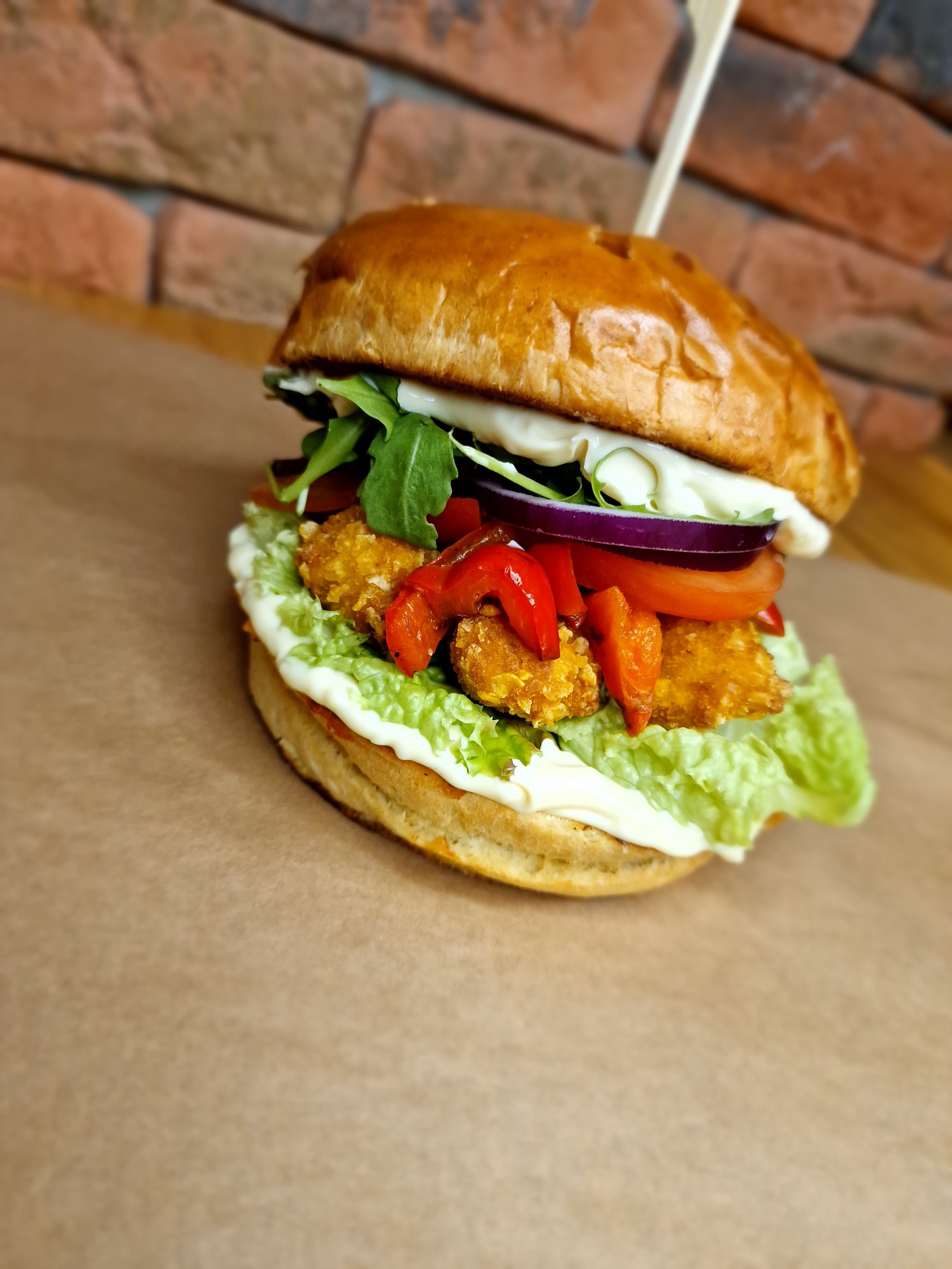 Burger Kurczak Deluxe