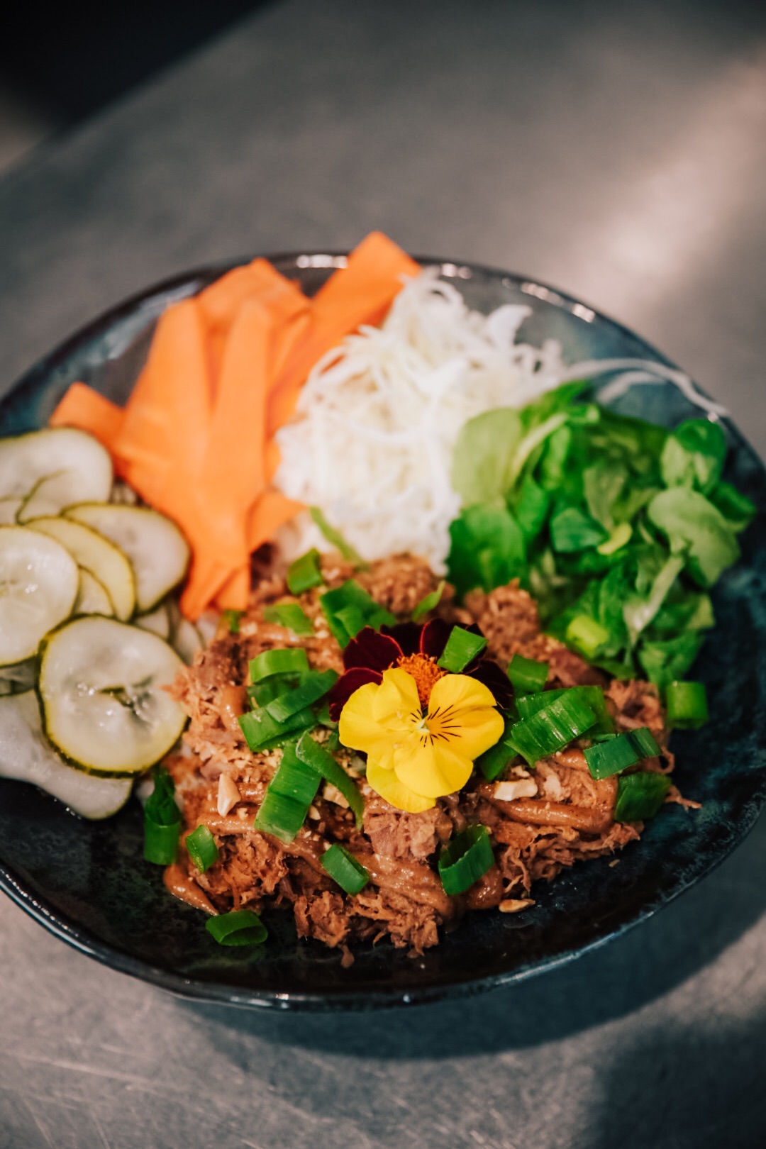 Miska z wieprzowiną