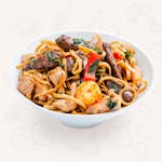 19. Szał Ciał
(Mixed meat chow mein)