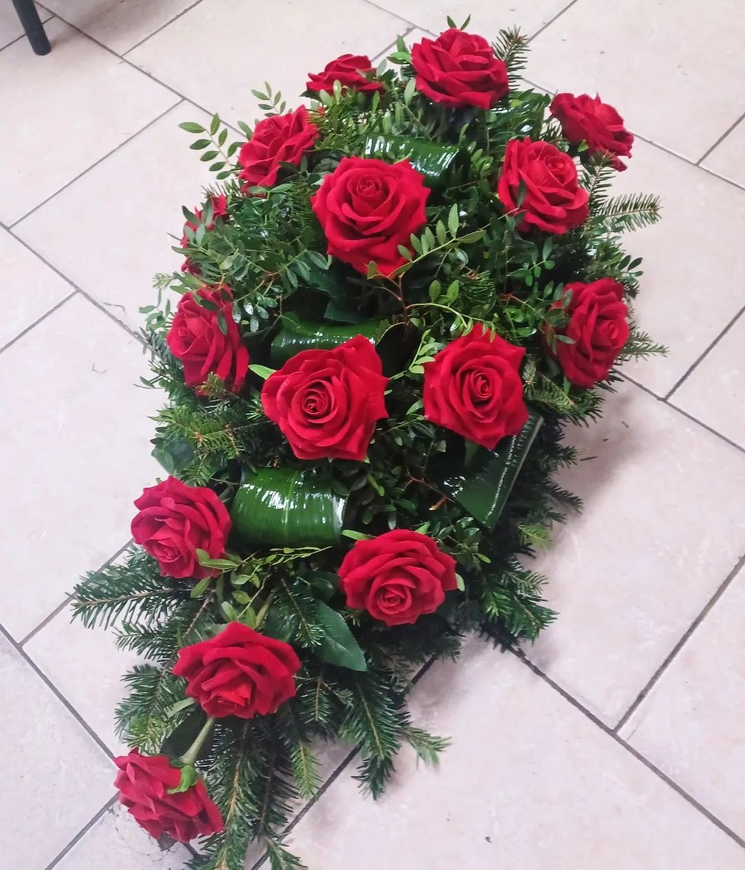 Palma z czerwonych róż