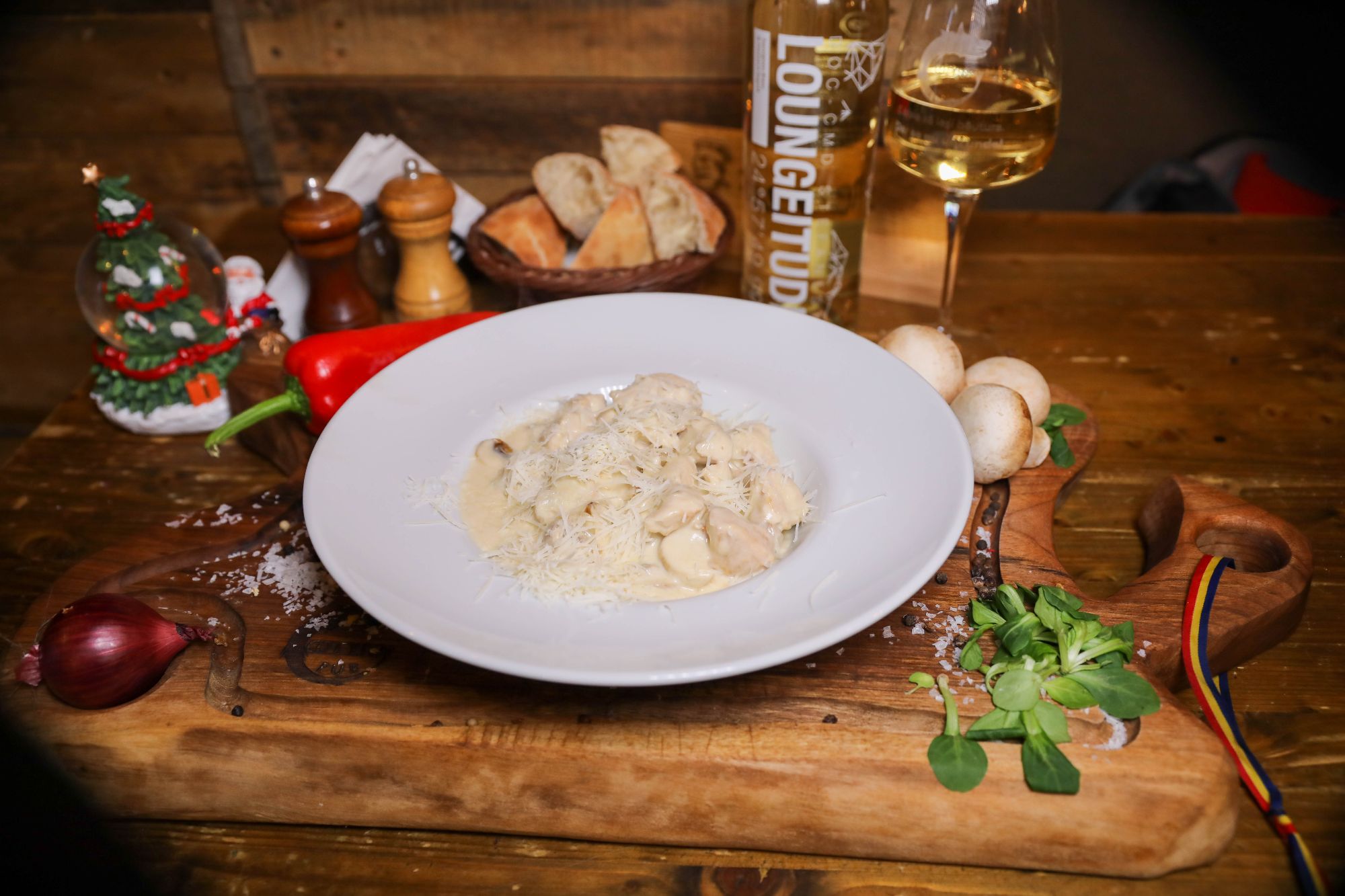 Pui cu ciuperci și parmezan