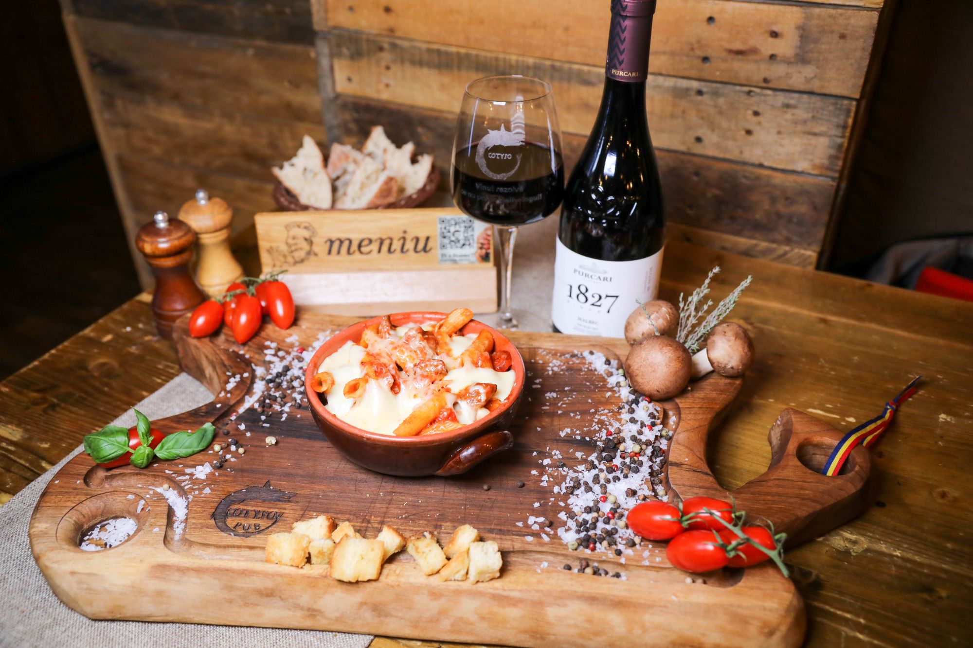 Paste la cuptor cu pui