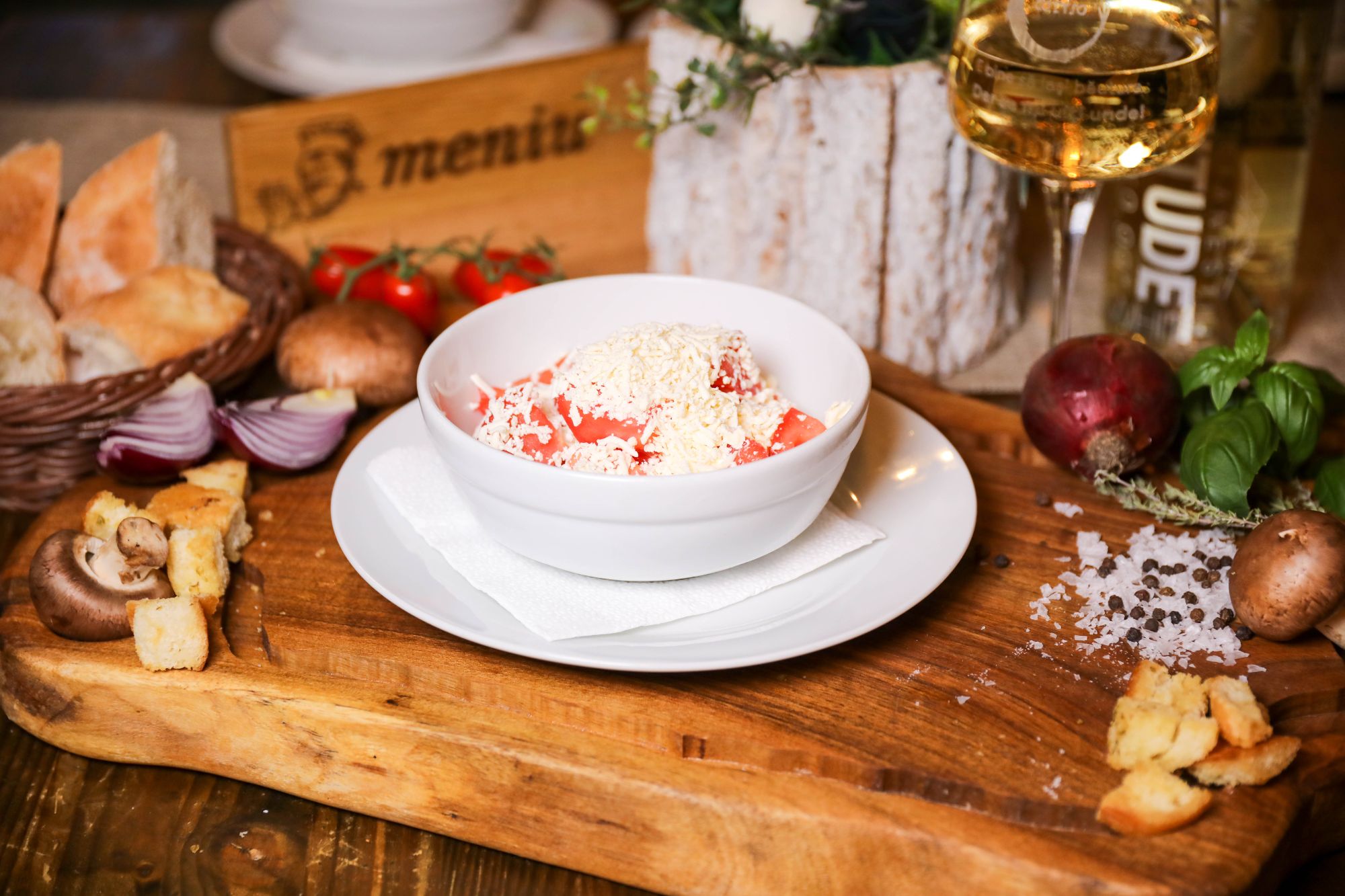 De roșii cu telemea