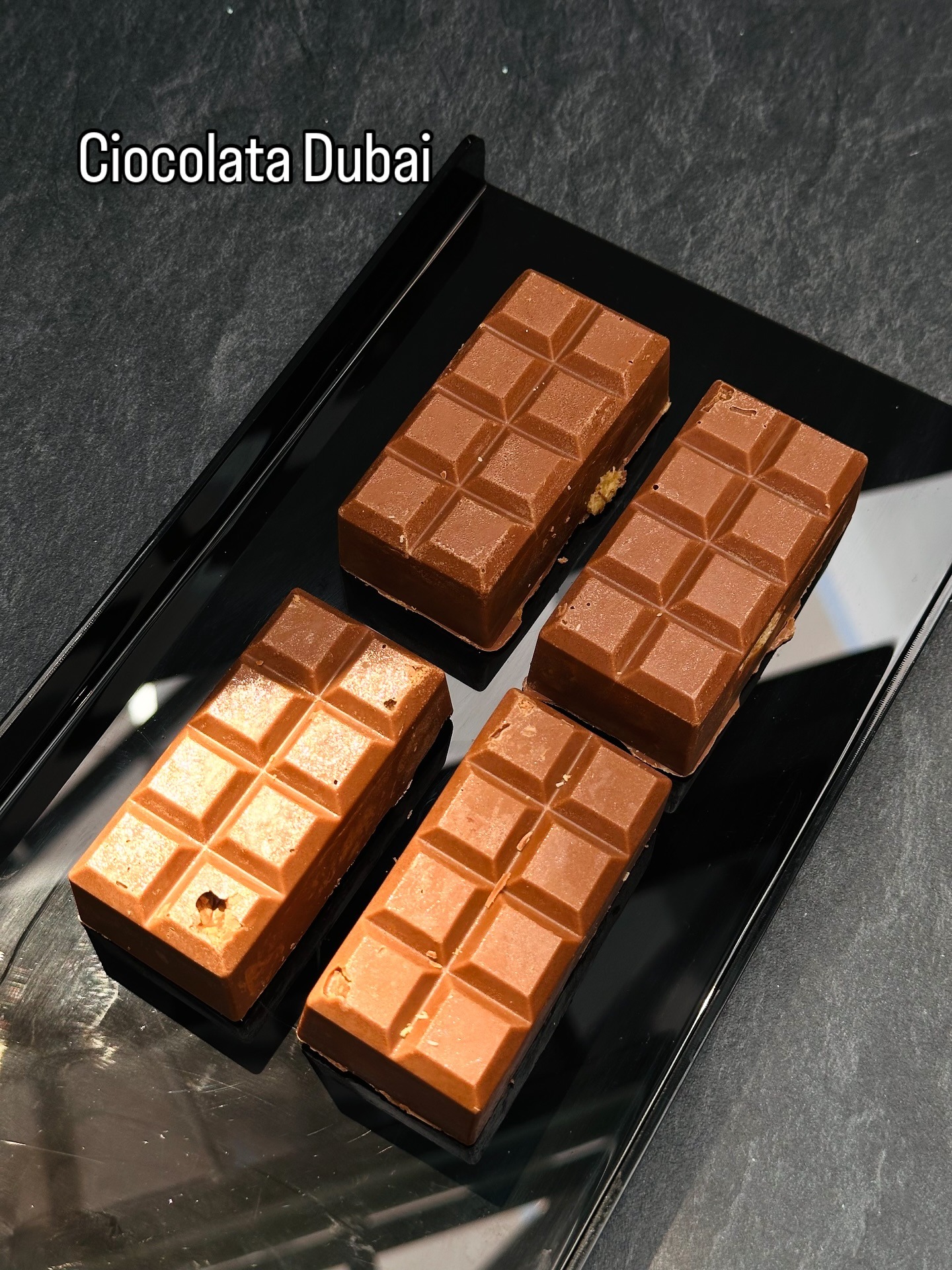 Ciocolata Dubai – 100 g