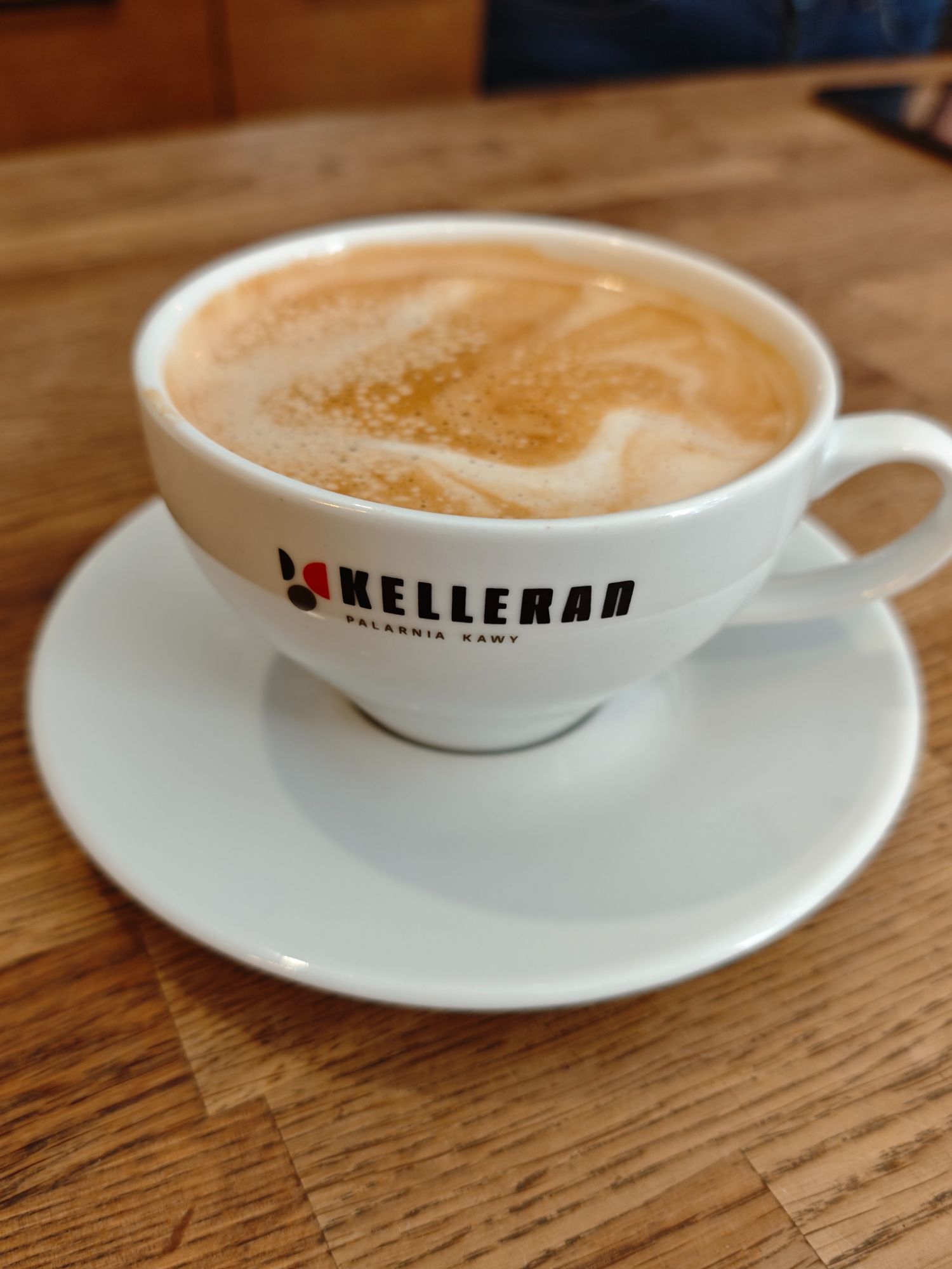 Americano z mlekiem