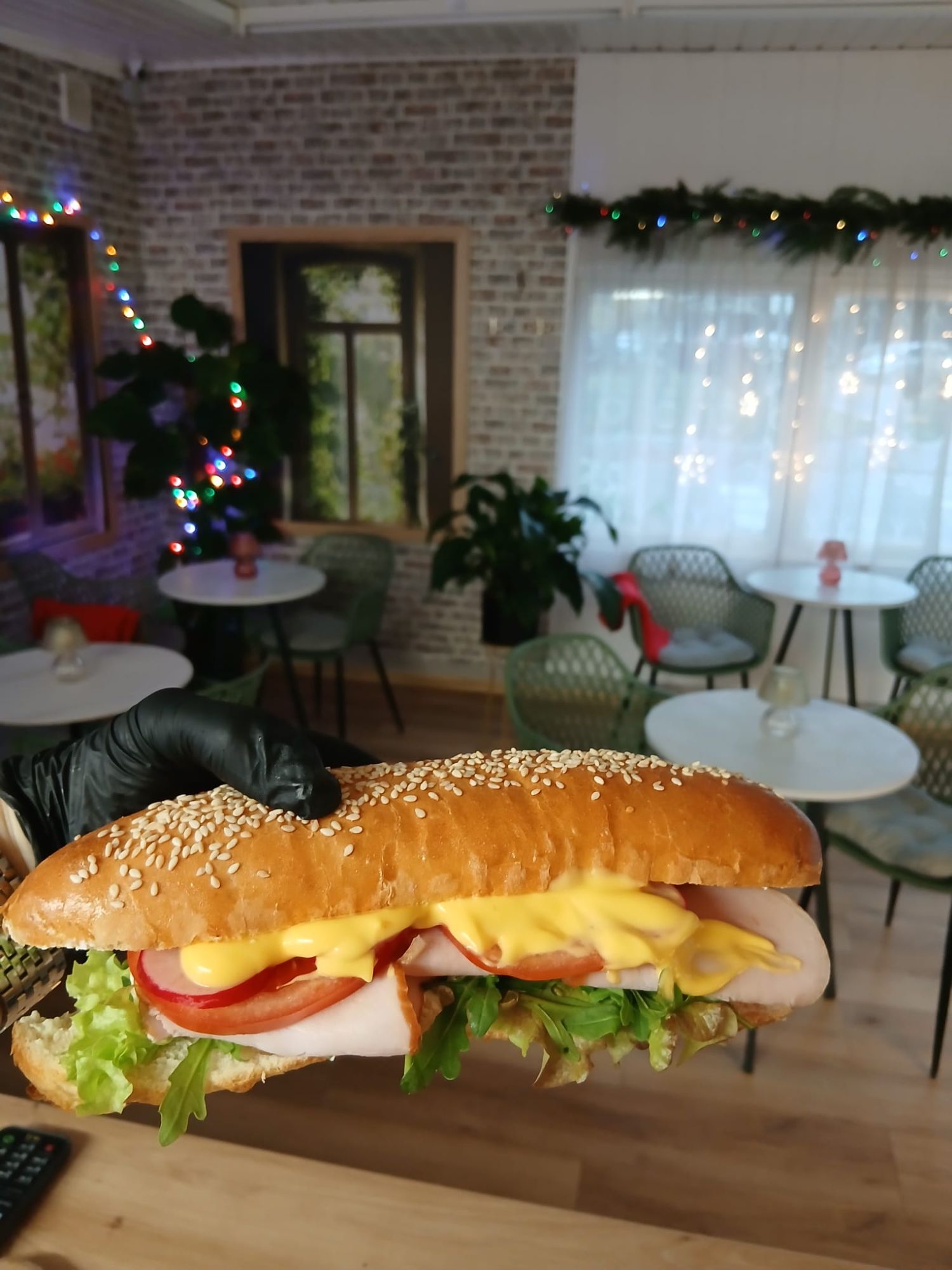 Kanapka HOT DOG z parówką